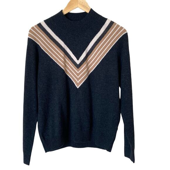 SPIRITUAL GANGSTER Mock Neck Chevron Sweater in Gray, Size Small - Picture 2 of 11
